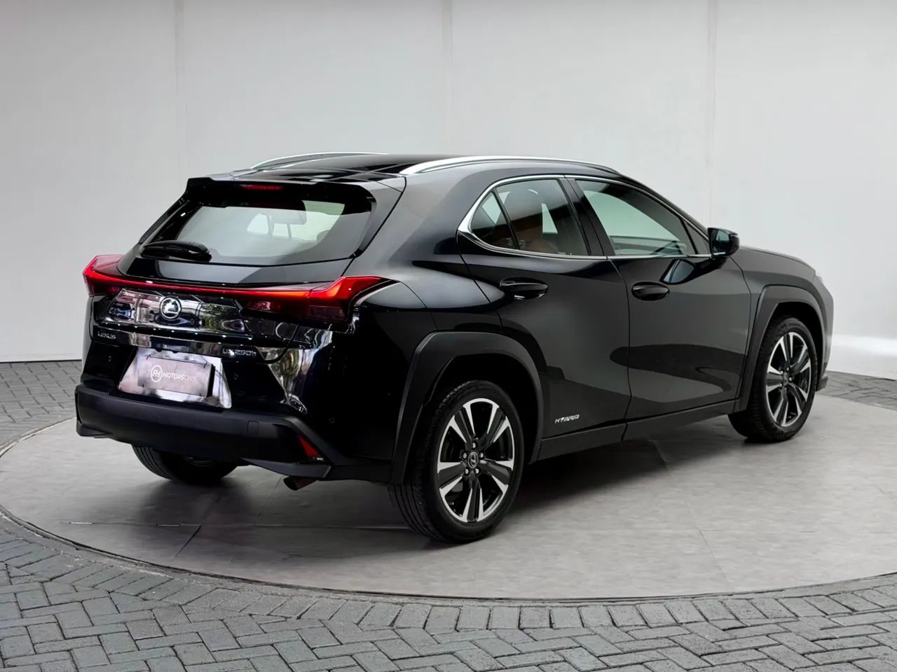 Lexus UX-250h Dynamic 2.0 16V Aut.(hybrid), foto 4 de 20