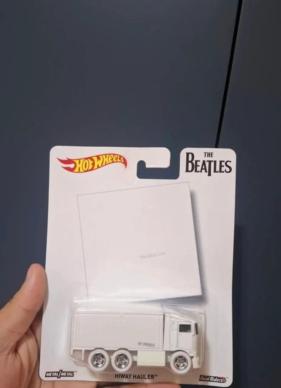 Hot Wheels Hiway hauler beatles 