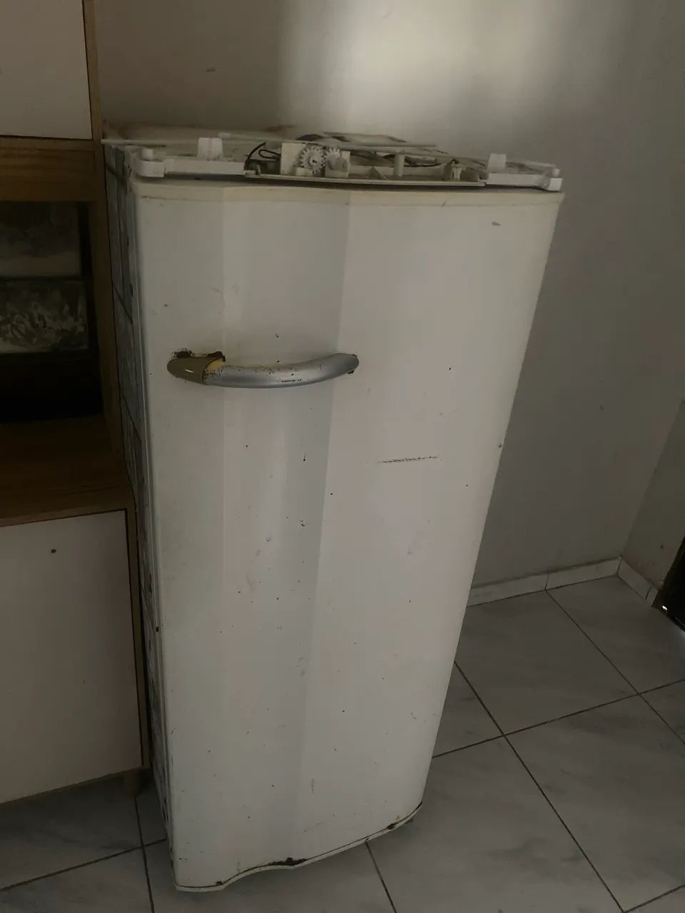 Vendo geladeira 