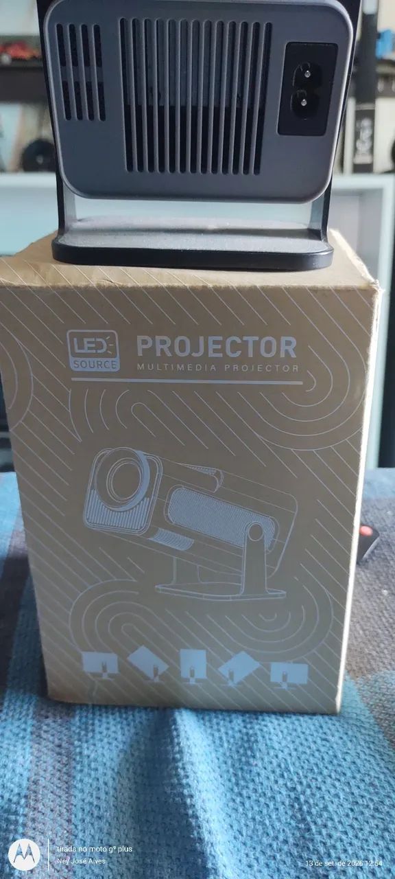 Projector Hy 320