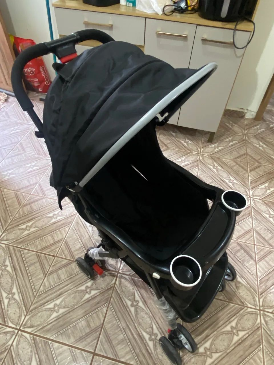 Carrinho de bebê compacto reclinável até 15 Kg - Foto 5