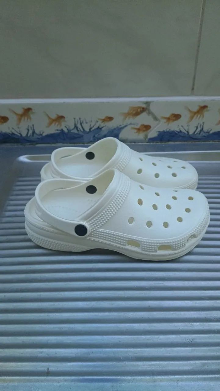 Babuche / Crocs Branca - Foto 2