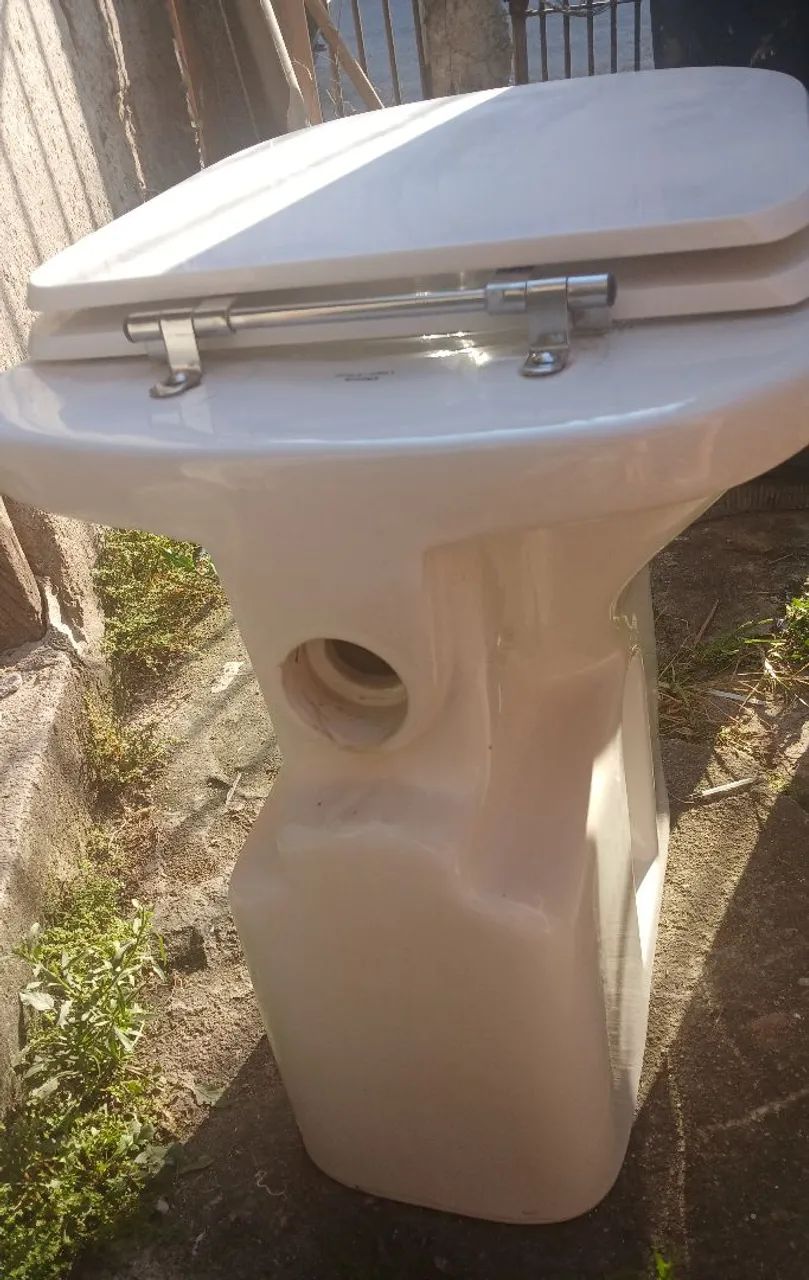 vasos sanitários Deca para deficientes em perfeito - Foto 4