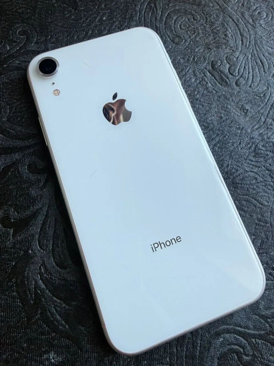Iphone xr branco - 64GB - Foto 2