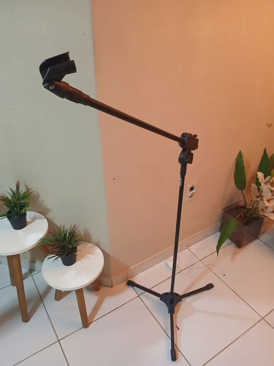 Pedestal para microfone