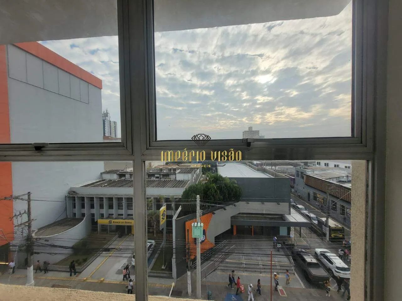 Sala de 62m² para Aluguel no Edifico Ângela Martins com elevador no Centro de Suzano-SP - Foto 2