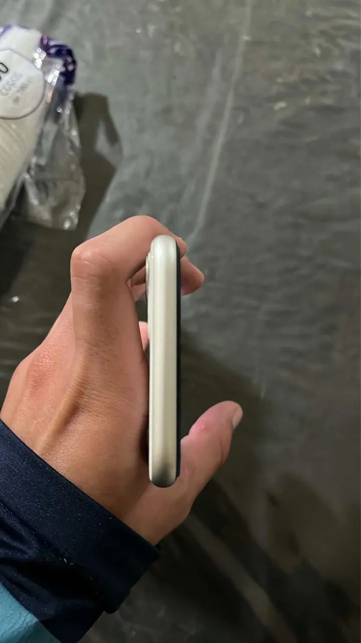 iPhone 11  - Foto 6