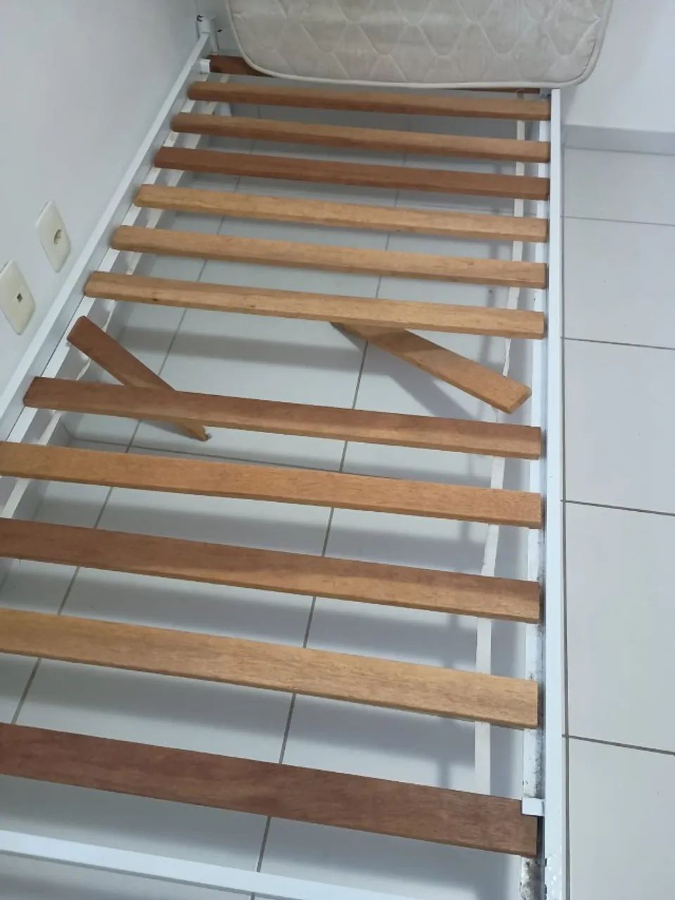 Cama de solteiro de ferro - Foto 3