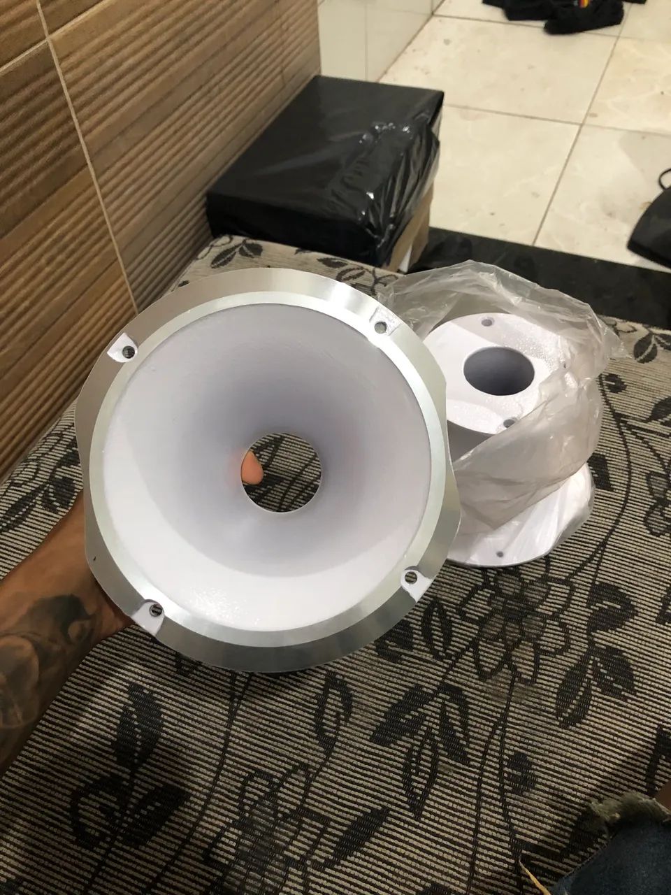 Vendo cones pra corneta 50$ cd 90$ os dois 
