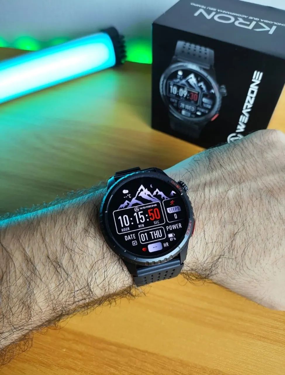 WEARZONE KRON COM GPS INTEGRADO E À PROVA D'AGUA