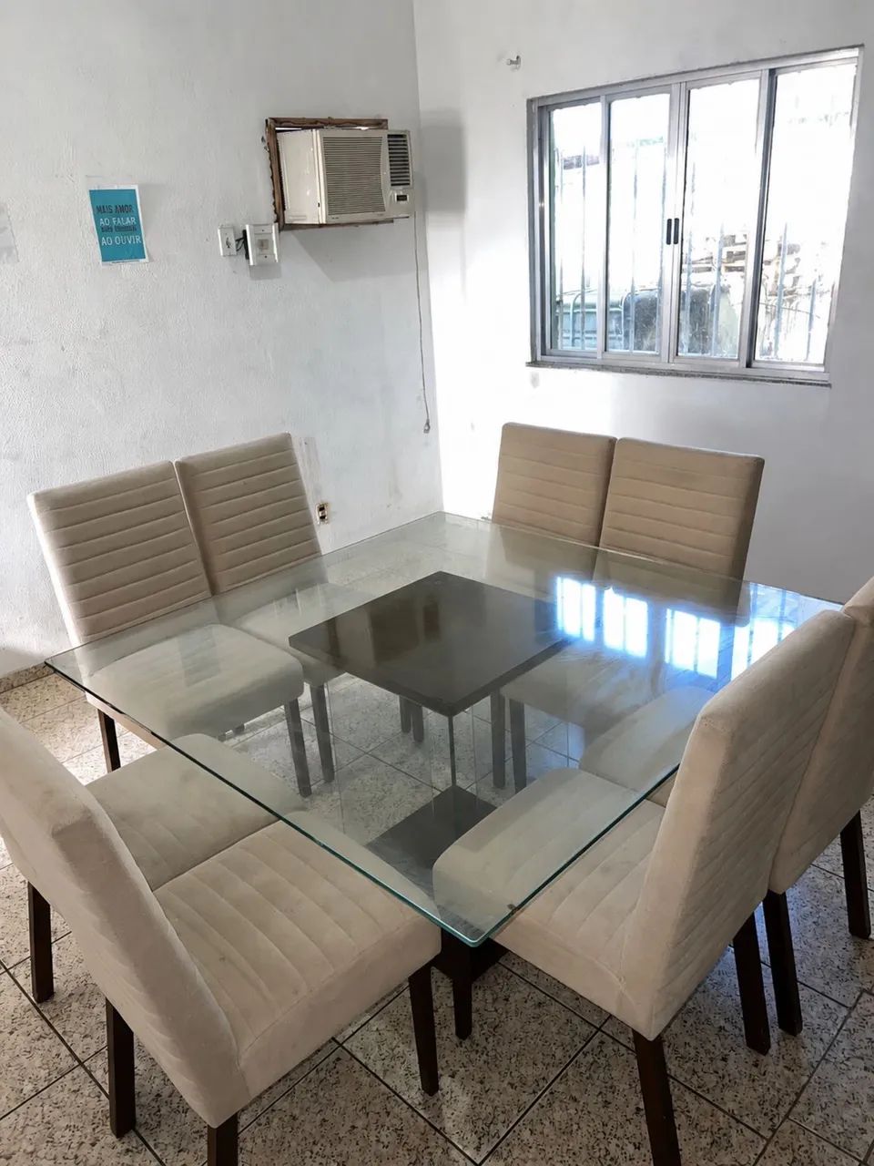 Vendo mesa com com 8 cadeiras  - Foto 3