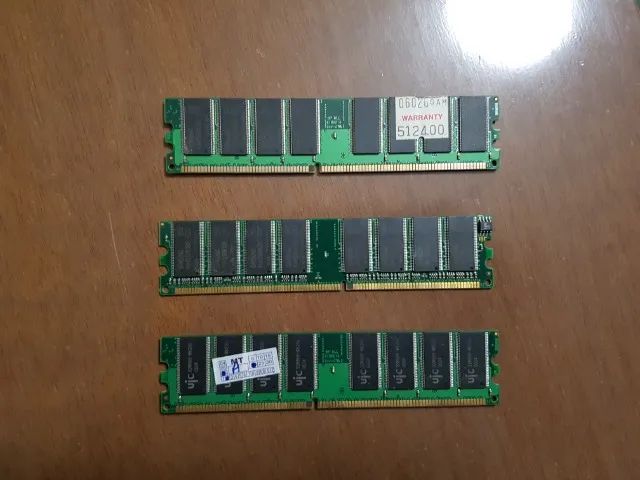 3 Memorias - 512Mb  Ddr 400 -  Pc3200 - Foto 2