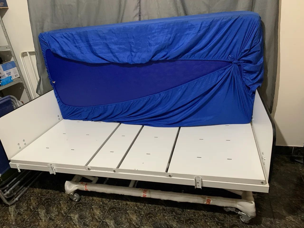 Cama hospitalar  - Foto 2