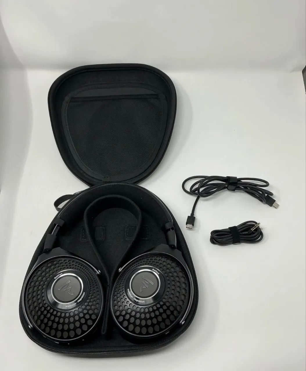 Fone Focal Bathys Hi-Fi ANC - Deep Black - Fones de Ouvido