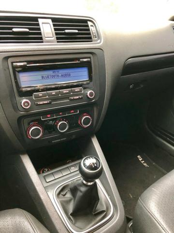Volkswagen Jetta 2.0 Comfortline Flex 4p Manual - Foto 13