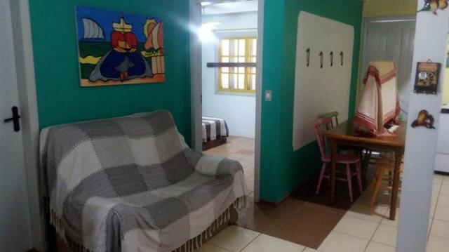 Bela casa em Nova Tramandai 4 quadras da praia (200 metros da beira mar) - Foto 11