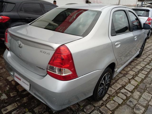 Toyota etios platinum 1.5 - Foto 2