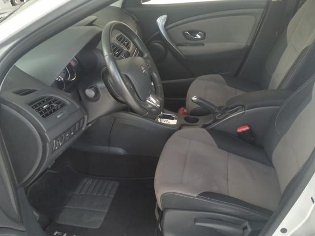RENAULT FLUENCE DYNAMIQUE 2.0 16V HI-FLEX AUT. 2015 - Foto 10