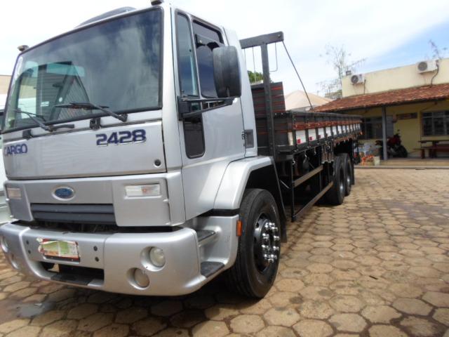 Ford cargo 2422 carroçeria - Foto 12