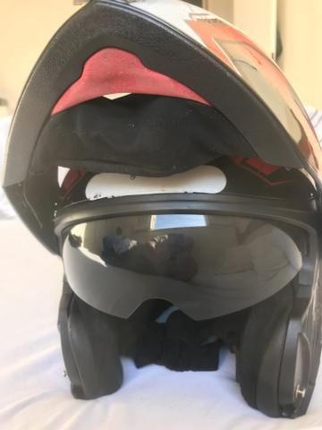 Capacete HELT escamoteavel com sobre viseira