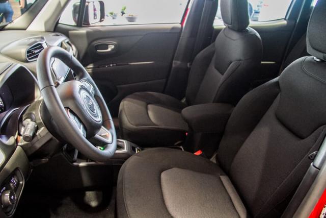 JEEP RENEGADE BASE AT 1.8 FLEX - Foto 9