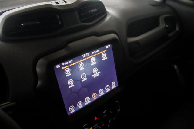 JEEP RENEGADE 1.8 16V FLEX LIMITED 4P AUT - Foto 13