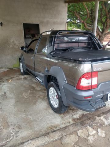 Fiat Strada adventure 1.8 - Foto 4