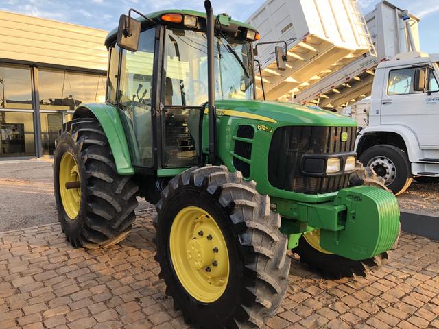 Trator John Deere 6125 j 2013 cabinado powerquad