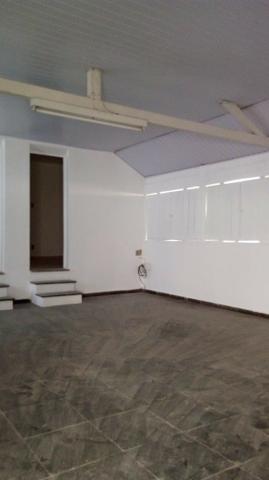 Excelente casa no centro de Itaperuna - Foto 9
