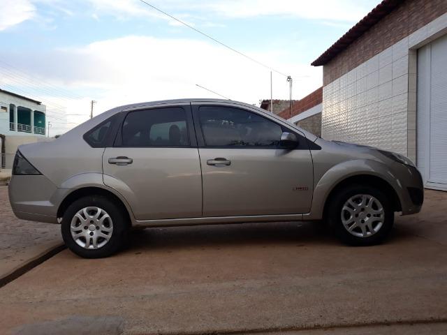 Fiesta Sedan 1.6 - Foto 3