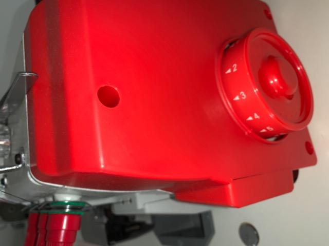 Máquina Costura Overlock Direct Drive com Mesa Bivolt SS9903D-E-G Sun Special - Foto 4