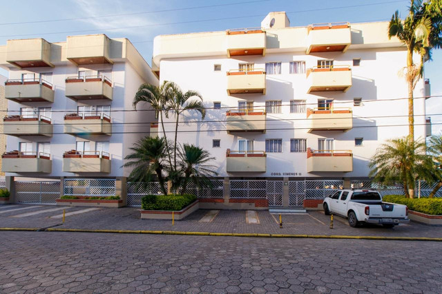 ALUGUEL TEMPORADA - apartamento a 100m da praia (Praia Grande) - Foto 2