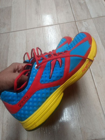 tenis newton gravity