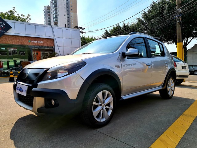 SANDERO STEPWAY 2013 1.6 COMPLETO