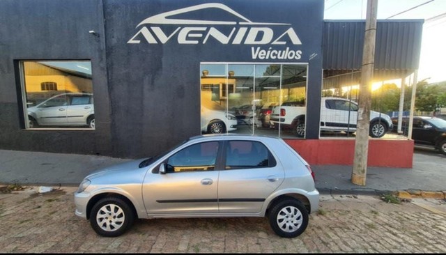 CELTA 1.0 LT FLEX COMPLETO 2014