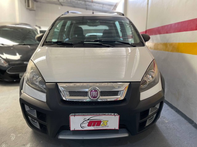 IDEA 2013/2014 1.8 MPI ADVENTURE 16V FLEX 4P AUTOMATIZADO