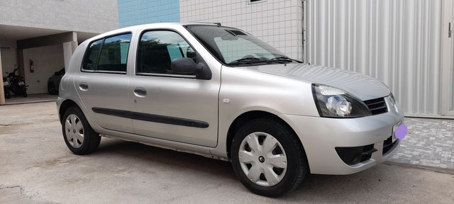 RENAULT CLIO 2011