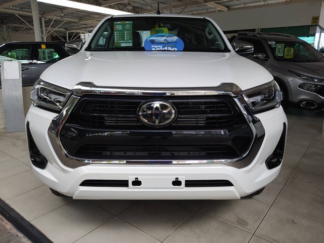 HILUX 2021/2021 2.8 D-4D TURBO DIESEL CD SRX 4X4 AUTOMÁTICO