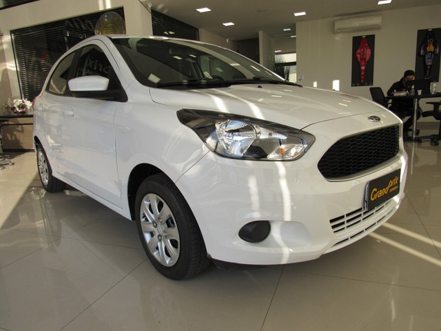 FORD KA 2018 1.0 SE 12V FLEX 4P MANUAL BRANCO COMPLETO ÚNICO DONO!