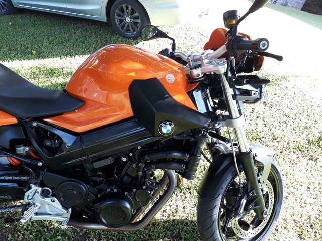 BMW F 800-R IMPECÁVEL