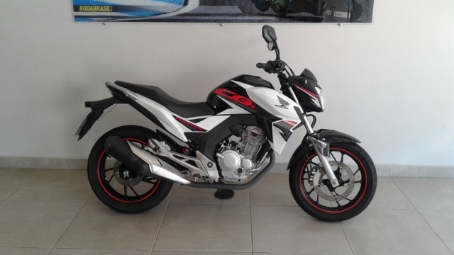 CB 250 TWISTER BRANCA 2019