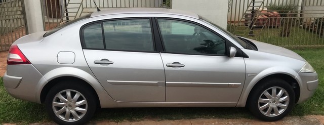 RENAULT MEGANE 2010
