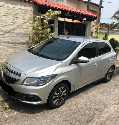 VENDO ONIX EM PERFEITO ESTADO LINDO COM GNV