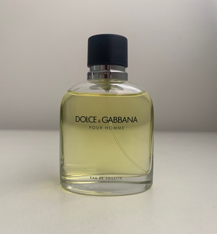 Perfume Dolce e Gabbana pour homme 125ml tester - Beleza e saúde - Parque  Verde, Belém 1103626880 | OLX