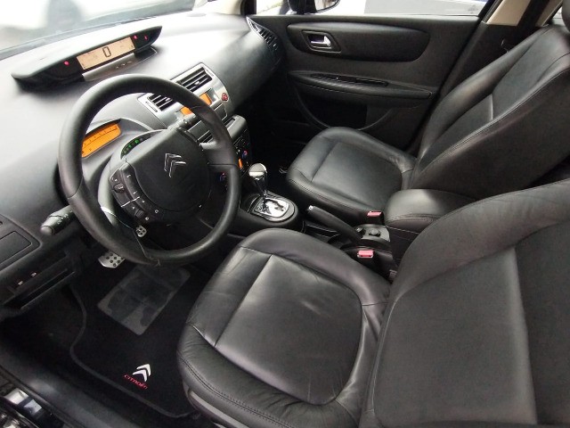 C4 Hatch Exclusive 2.0 automático 2011 - Foto 11