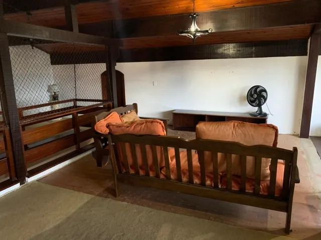 Casa com piscina e churrasqueira  - Foto 2