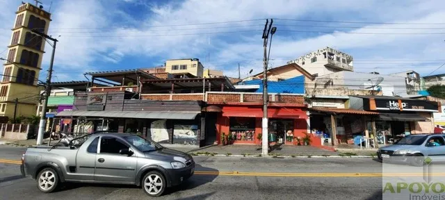 Centro comercial Capão Redondo casa + 2 salões comercial