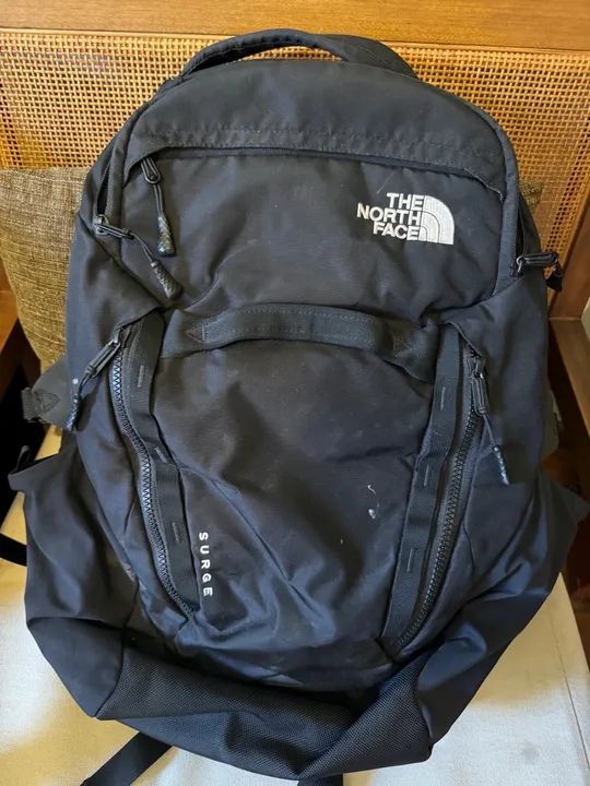 Mochila The North Face (SURGE)