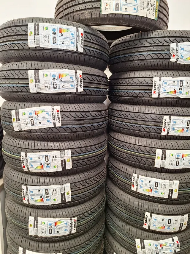 PNEU ARO13 ORIGINAL (((250REAIS)))