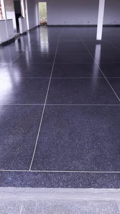 TRABALHAMOS COM PISO GRANÍTINA  APARTIR DE 100MTQ  70,00 REAIS - Foto 5